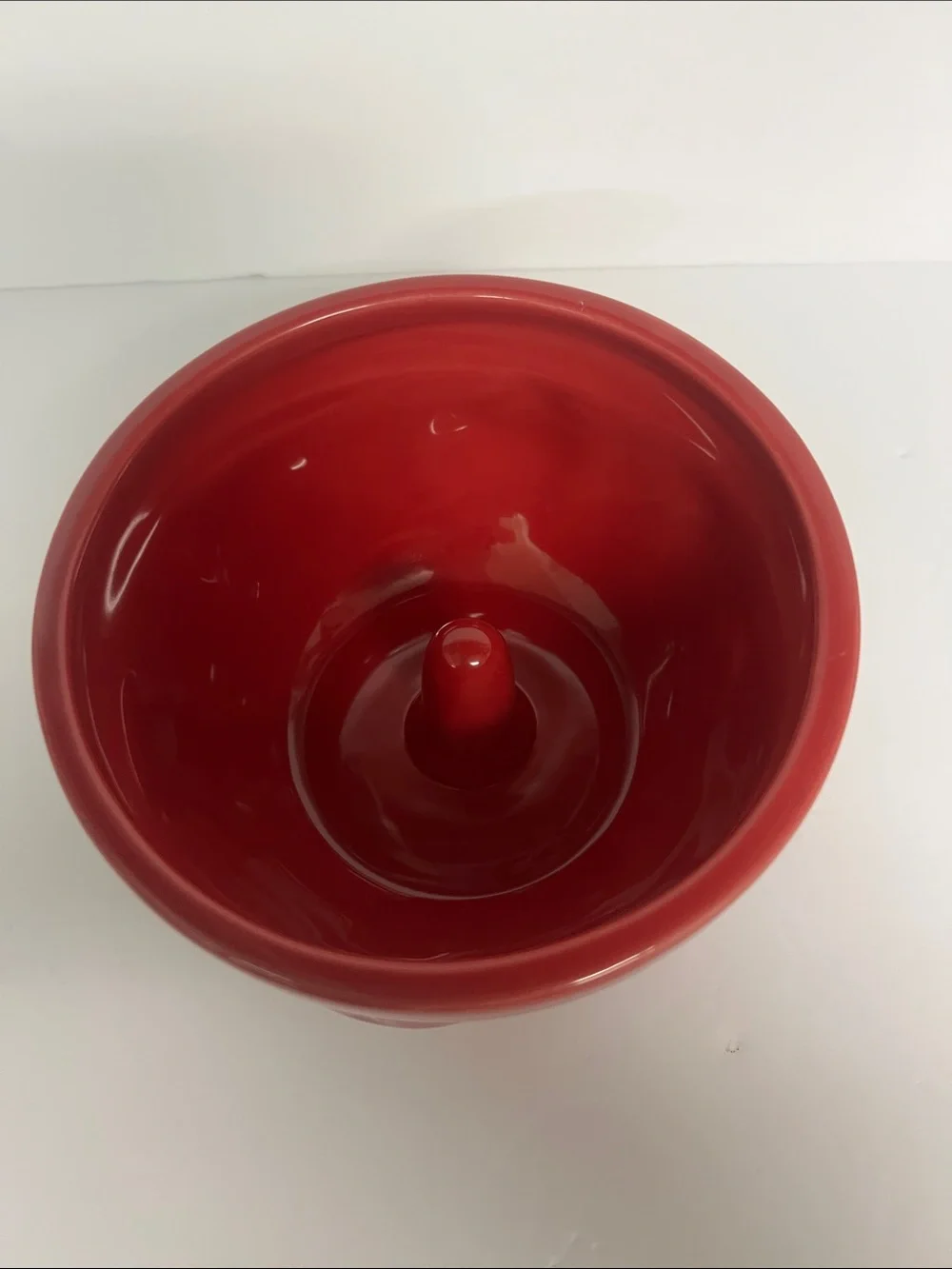Susan Winger X Cracker Barrel Embossed Red Apple Juicer Bowl